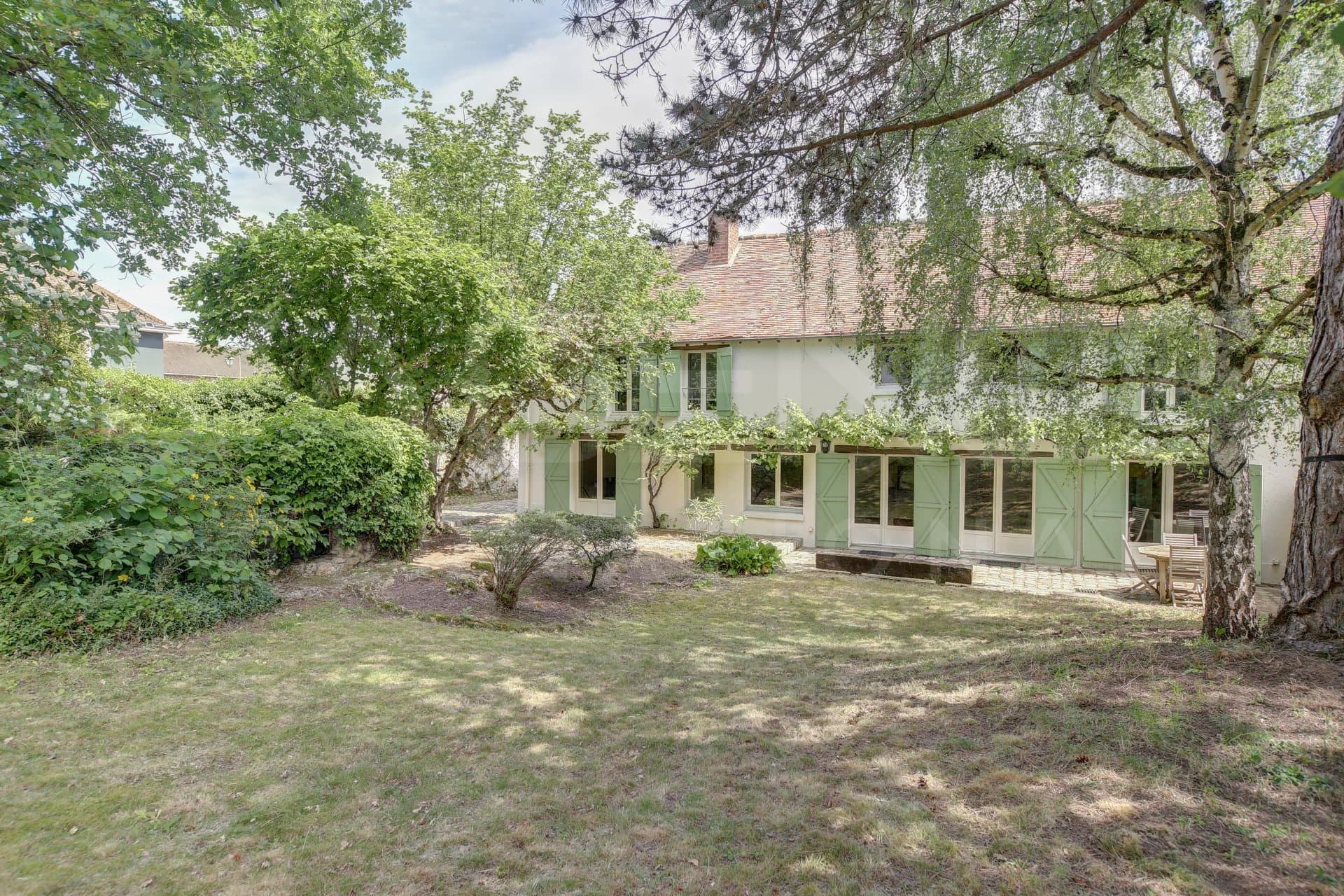 BELLE LONGERE ORGEVAL CENTRE VILLE - Image 3