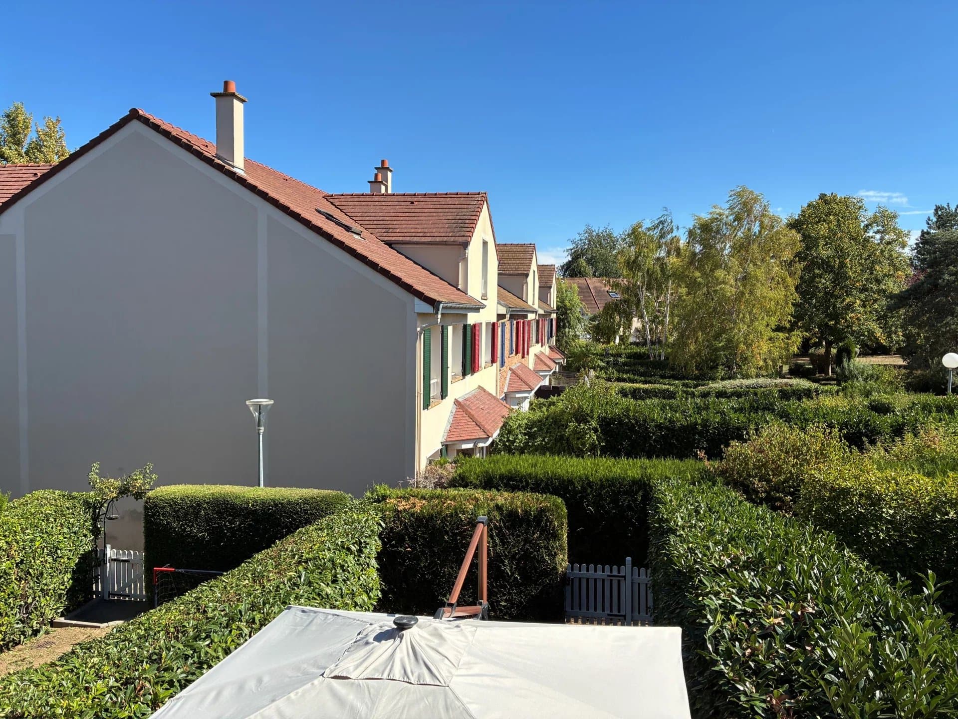 SAINT-GERMAIN-EN-LAYE - MAISON FAMILIALE MEUBLEE - Image 17