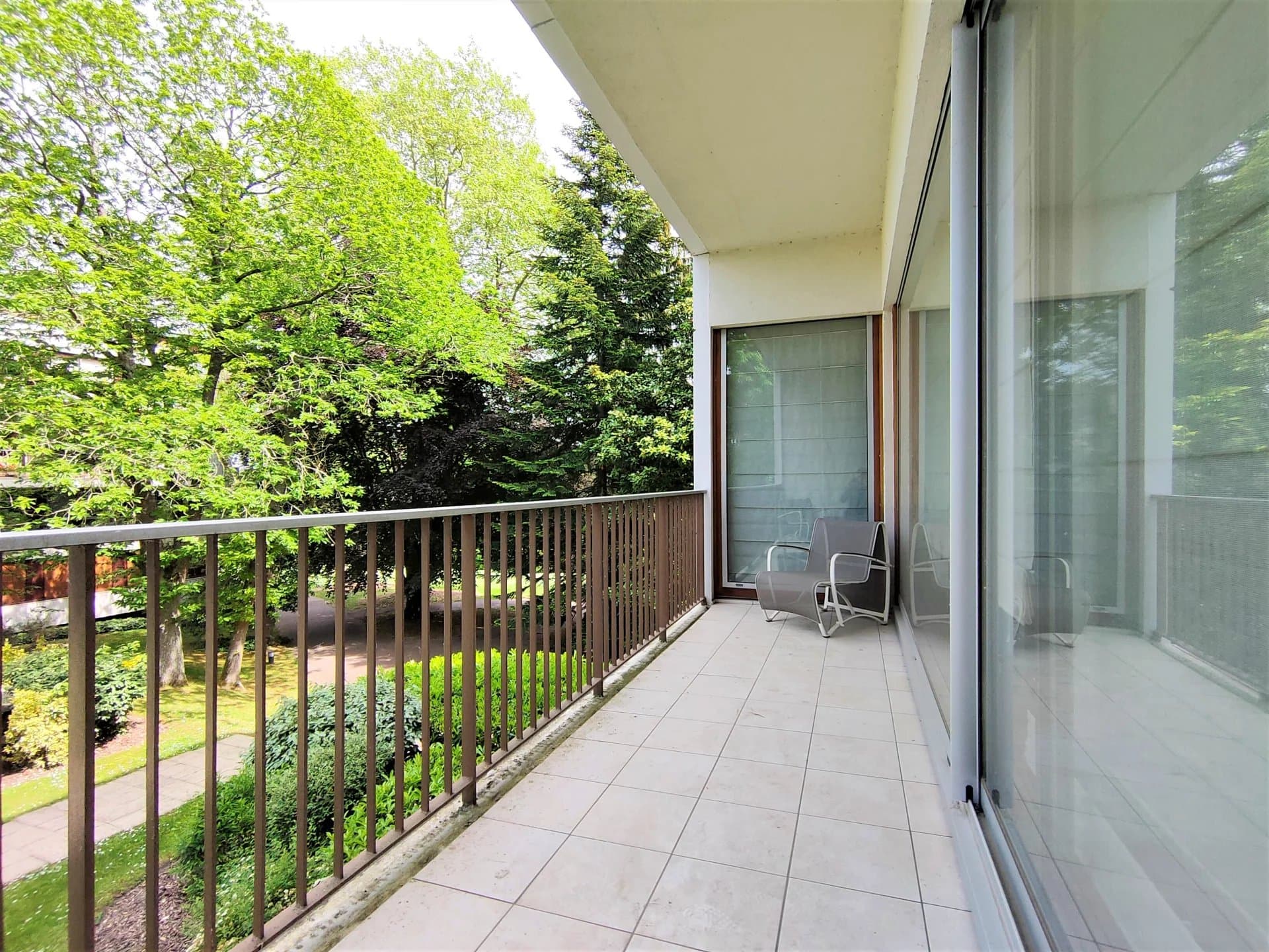 LOUVECIENNES - APPARTEMENT FAMILIAL - Image 3