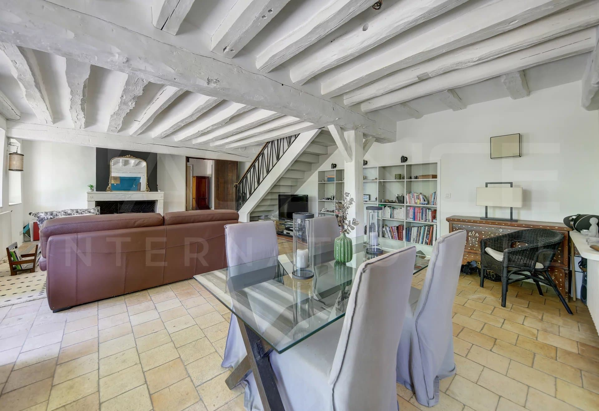BELLE LONGERE ORGEVAL CENTRE VILLE - Image 10