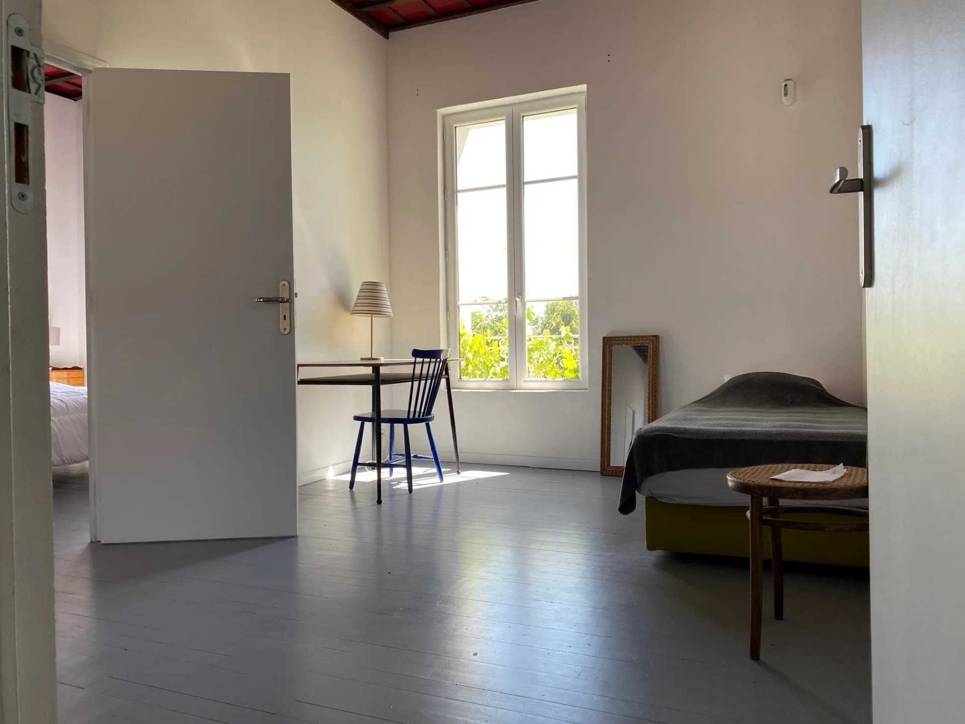 ORGEVAL - CHARMANTE MAISON MEUBLEE - Image 21