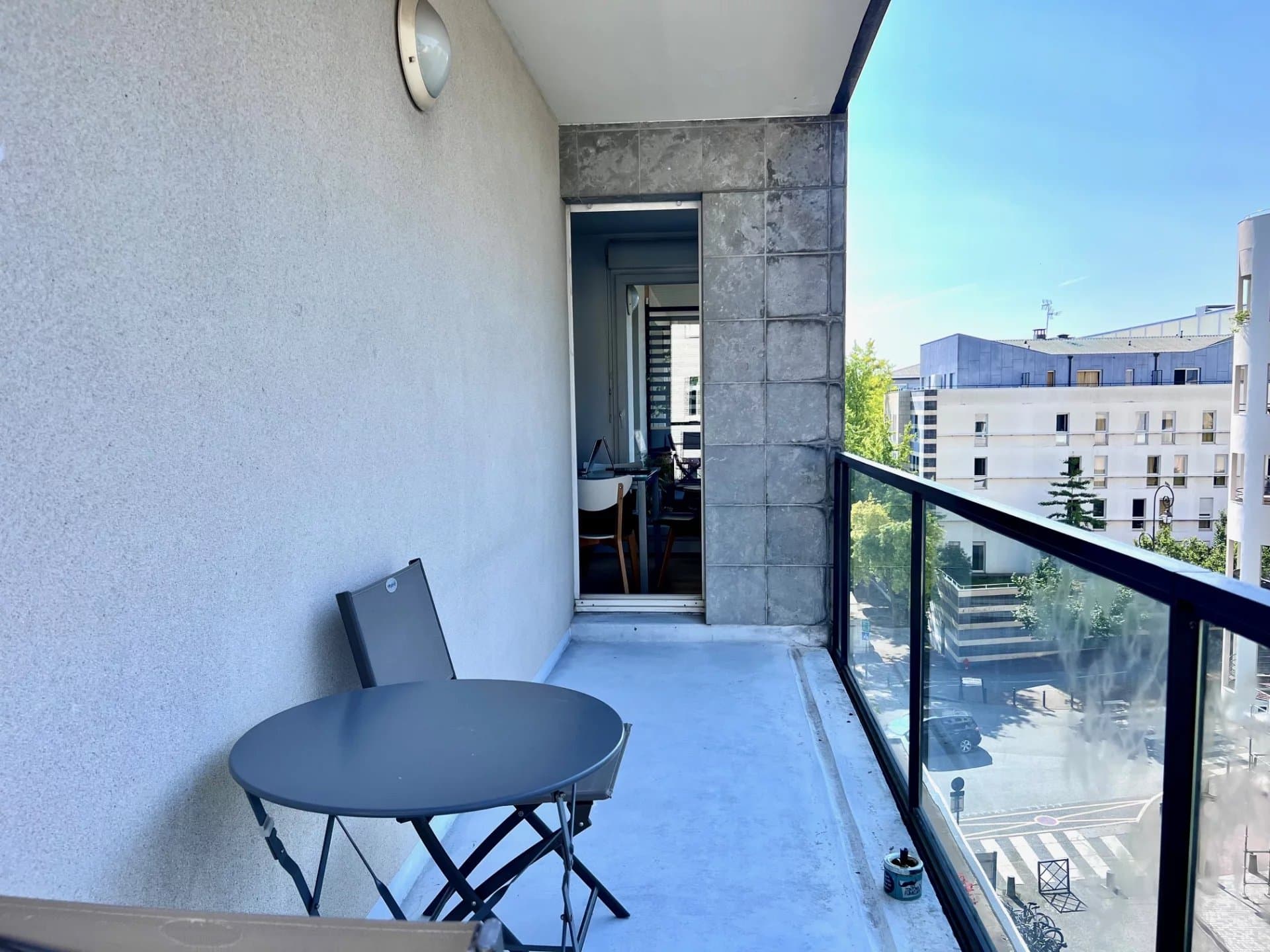 SAINT-GERMAIN-EN-LAYE - Appartement 2 pièces à LOUER MEUBLÉ avec balcon et parking - Image 3