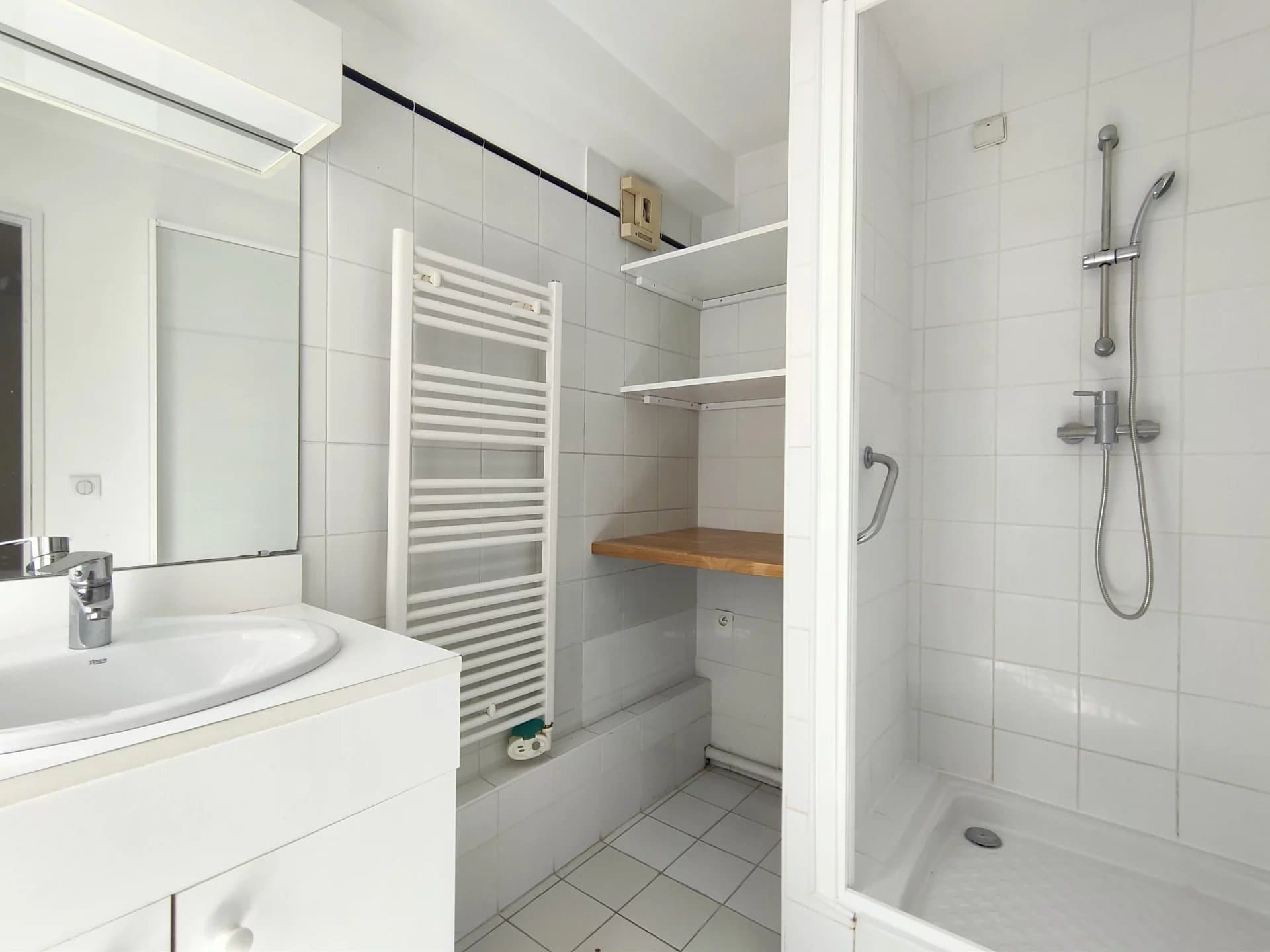 SAINT-GERMAIN-EN-LAYE - FLAT WITH ONE BEDROOM - Image 13